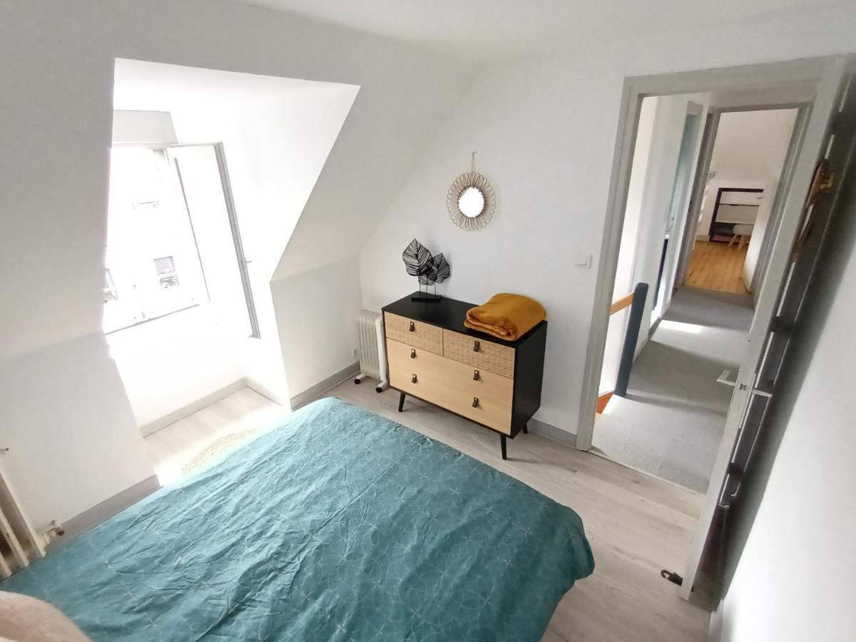 Le Miraillet, Gite Saint-Illide Екстер'єр фото