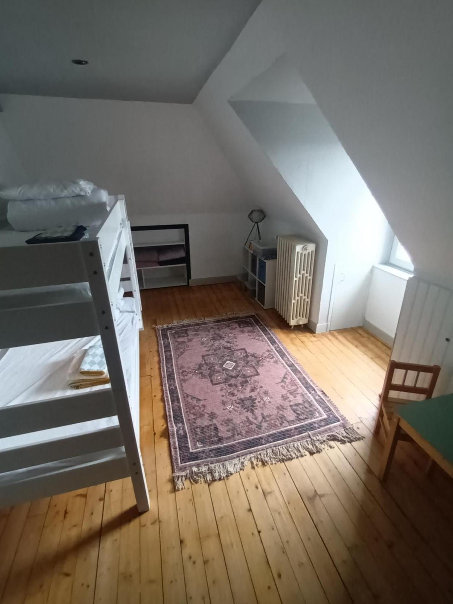 Le Miraillet, Gite Saint-Illide Екстер'єр фото